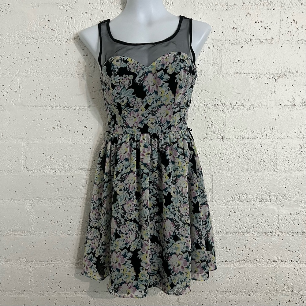 LC Lauren Conrad Womens Dress 2 Black Floral Sleeveless Sweetheart Neckline G16